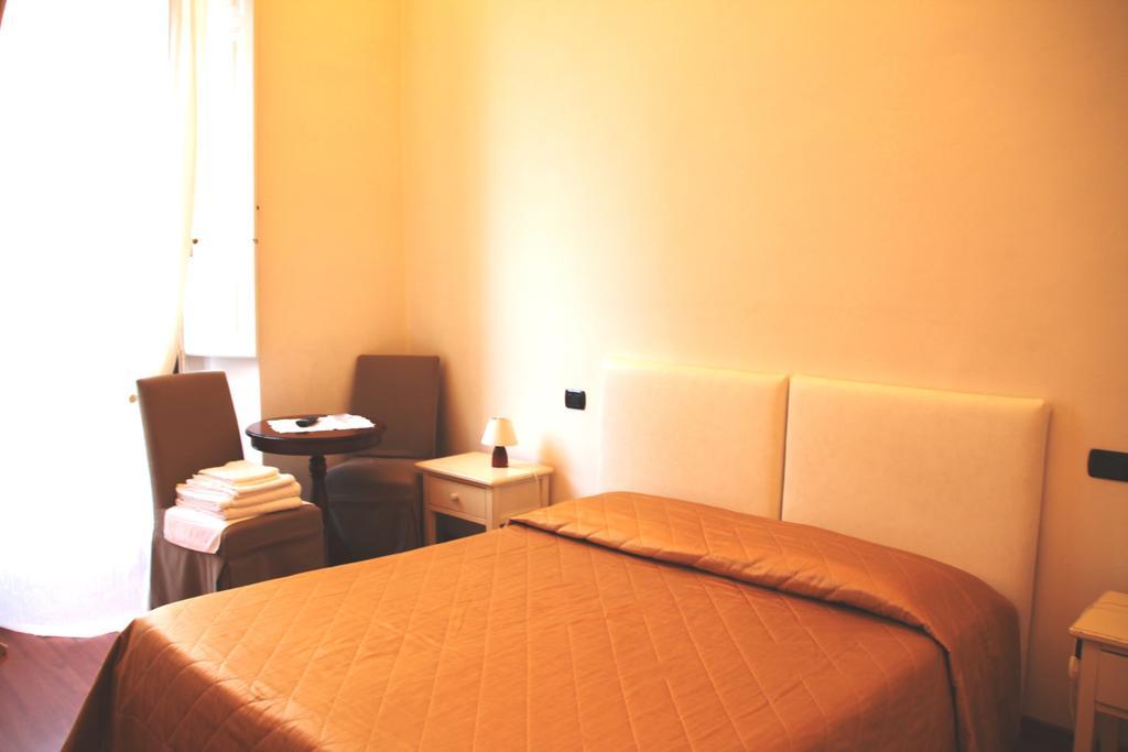 B&B Magnifico Messere フィレンツェ 部屋 写真